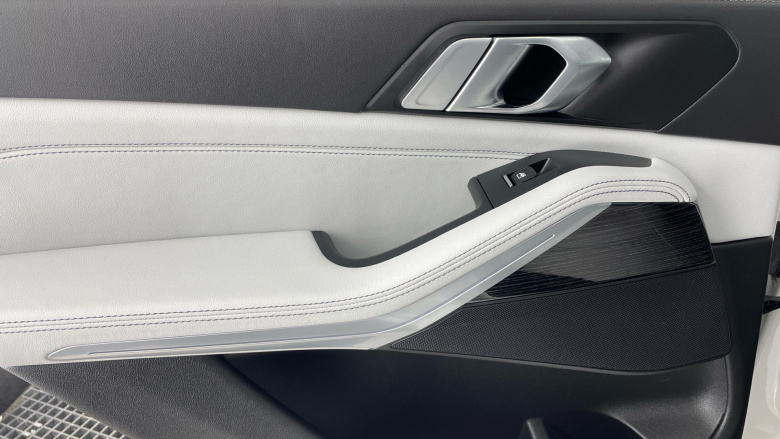 BMW X5 xDrive30d MHT M Sport 5dr Auto [Pro Pack] Diesel Estate